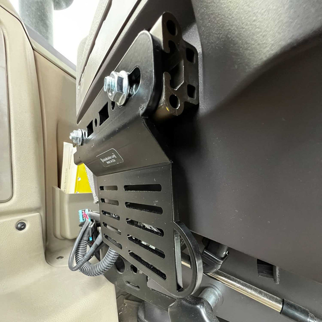 CB Two-Way Radio Bracket for John Deere S-Series Combine