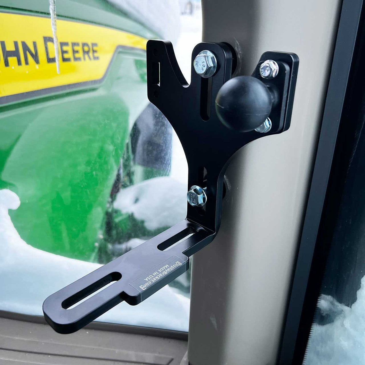 Corner Post Display Mounting Bracket for John Deere Tractor