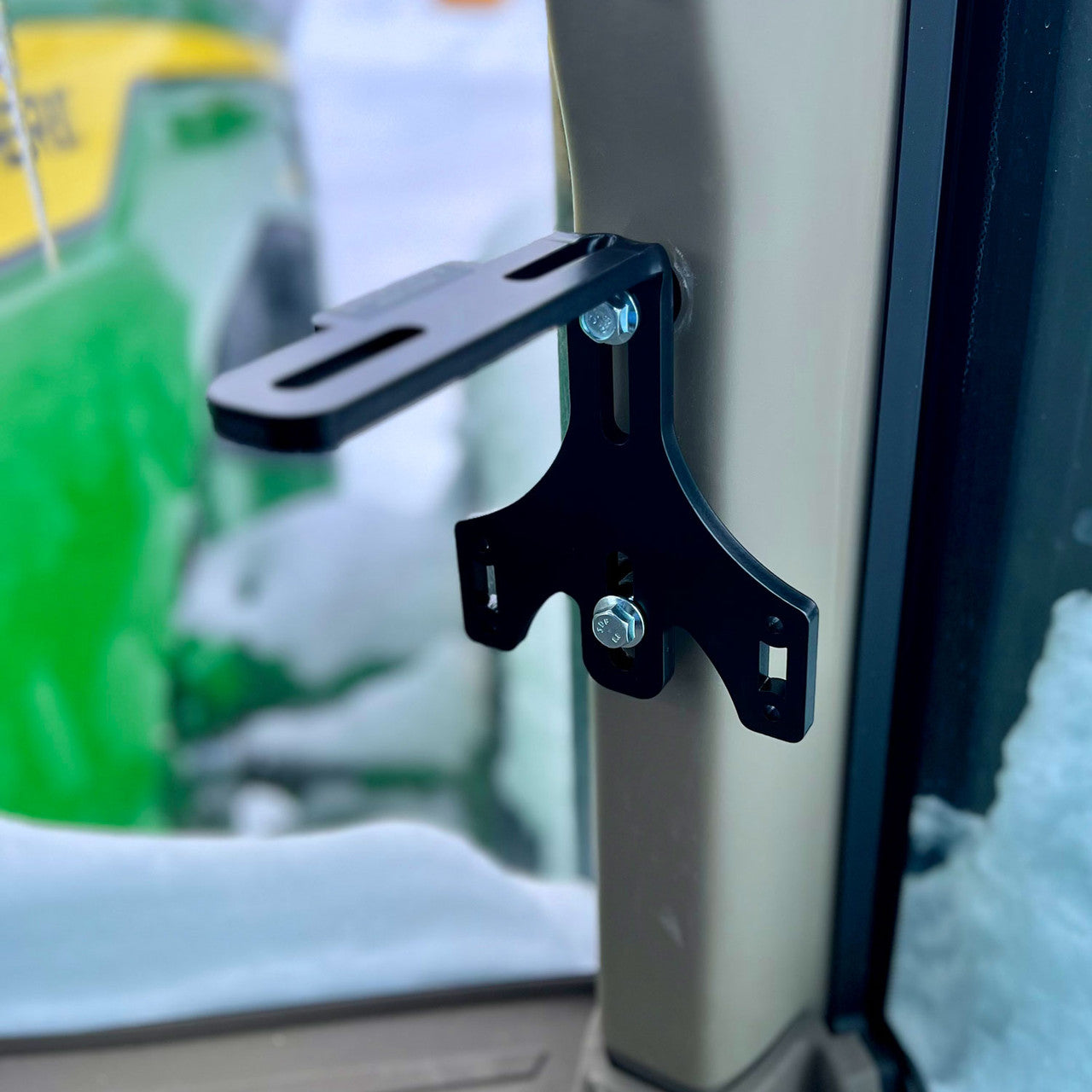 Corner Post Display Mounting Bracket for John Deere Tractor
