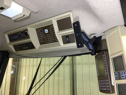 2600 or 2630 Monitor Mounting Bracket for a 60-Series John Deere Combine