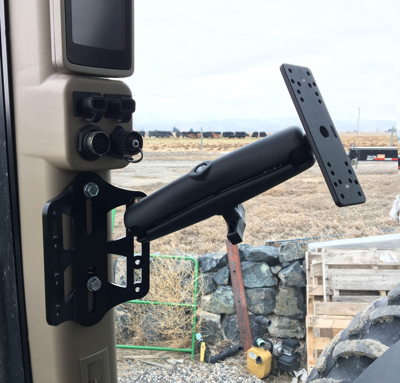 monitor mount for john deere 2630